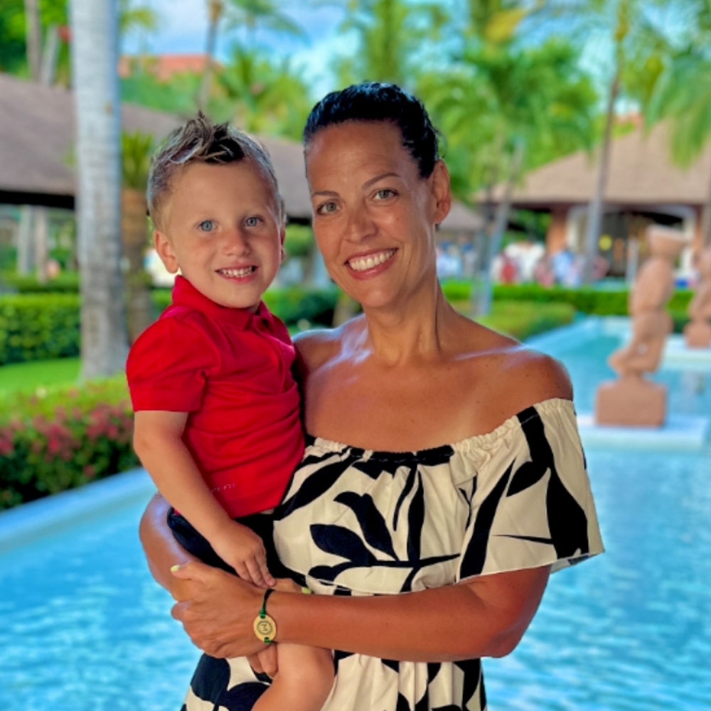 Meet your Posher, Jeannine